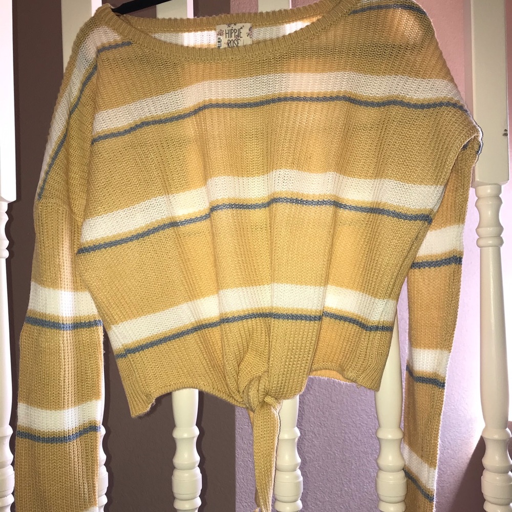 Cropped sweater